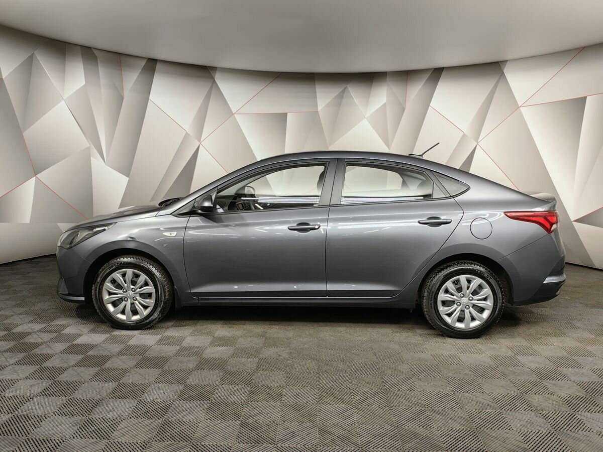 Купить Hyundai Solaris с пробегом. Фото: #4