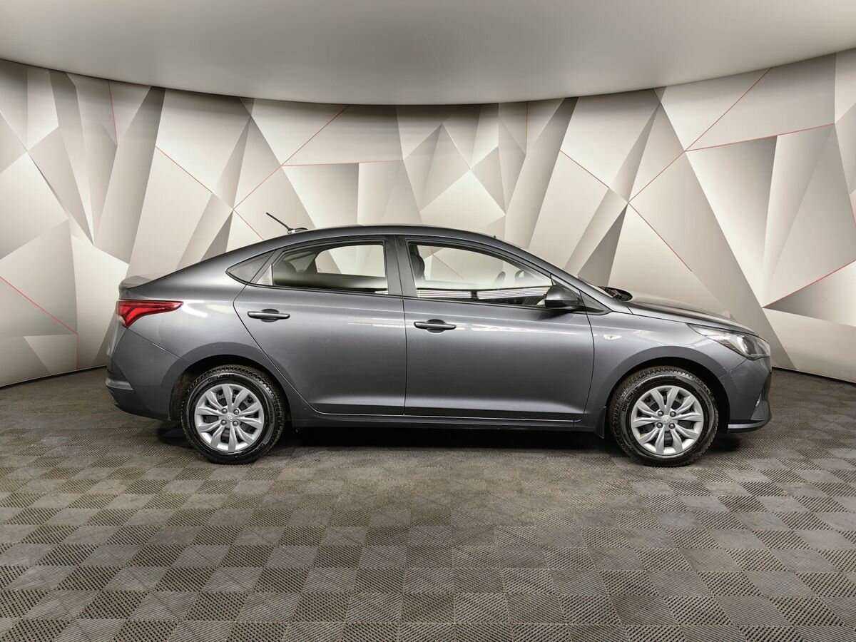 Купить Hyundai Solaris с пробегом. Фото: #5