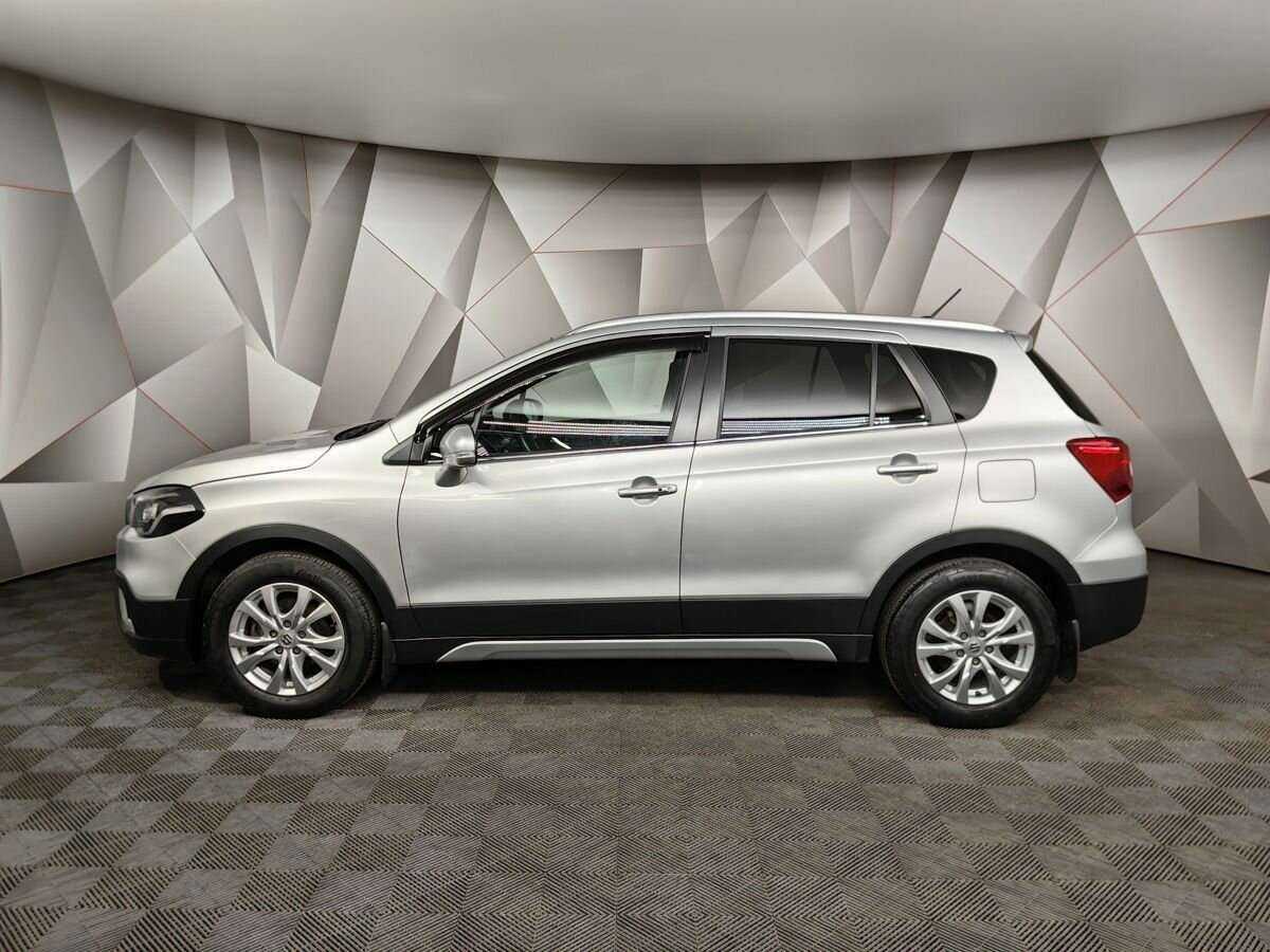 Купить Suzuki SX4 с пробегом. Фото: #4