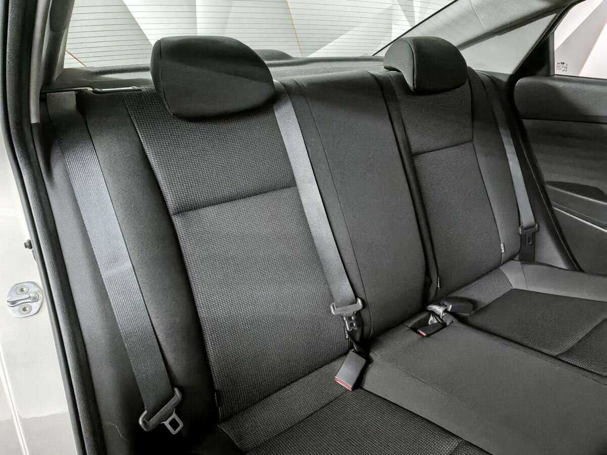 Купить Hyundai Solaris с пробегом. Фото: #10