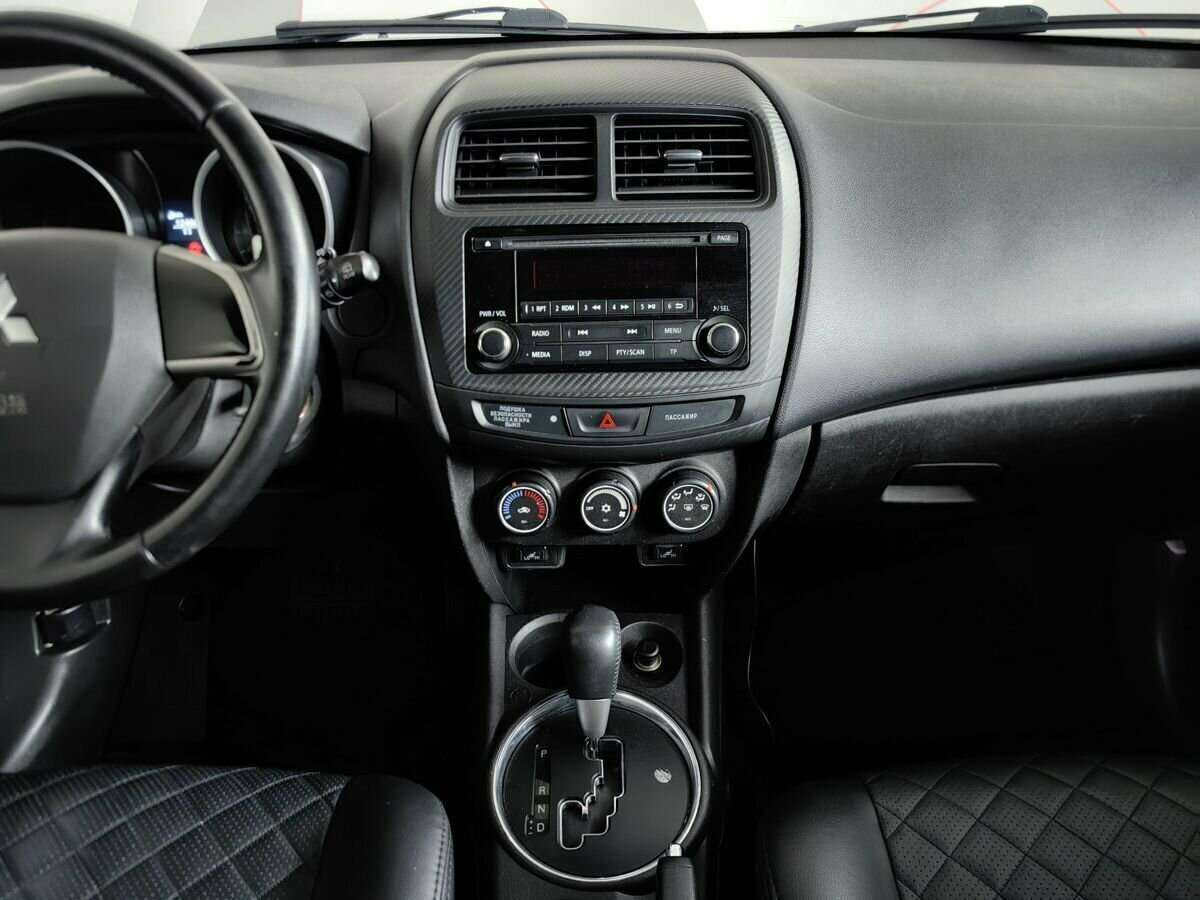 Купить Mitsubishi ASX с пробегом. Фото: #10