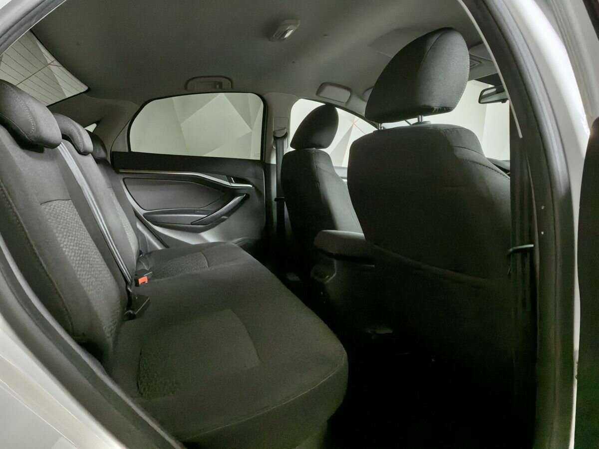 Купить Lada (ВАЗ) Vesta с пробегом. Фото: #10