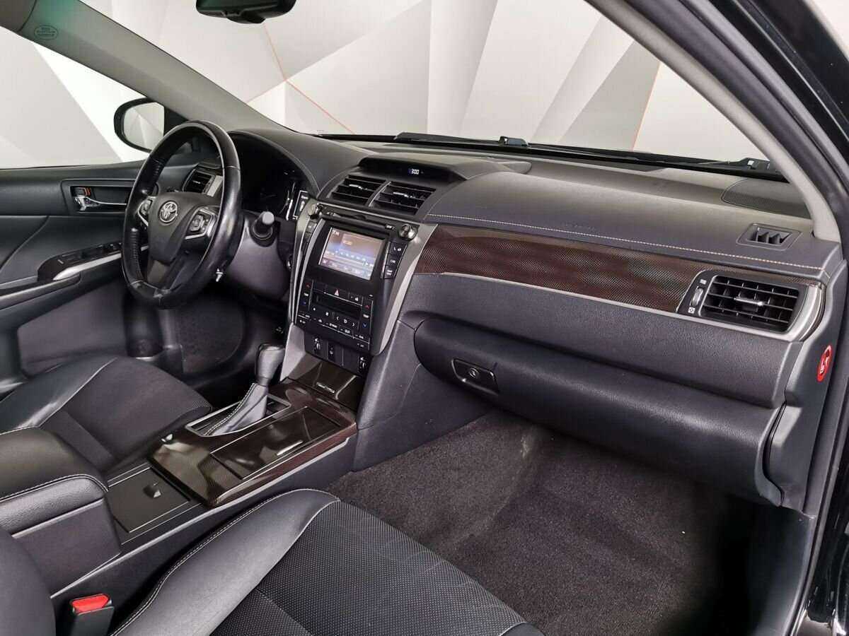 Купить Toyota Camry с пробегом. Фото: #8