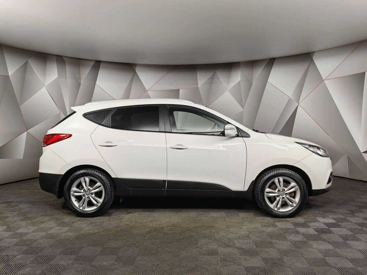 Купить Hyundai ix35 с пробегом. Фото: #5