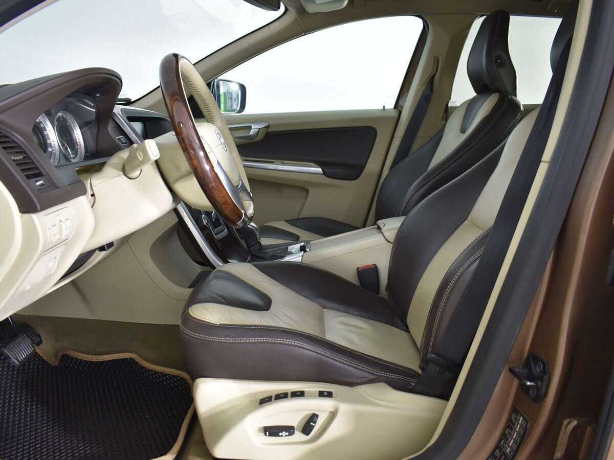Купить Volvo XC60 с пробегом. Фото: #7