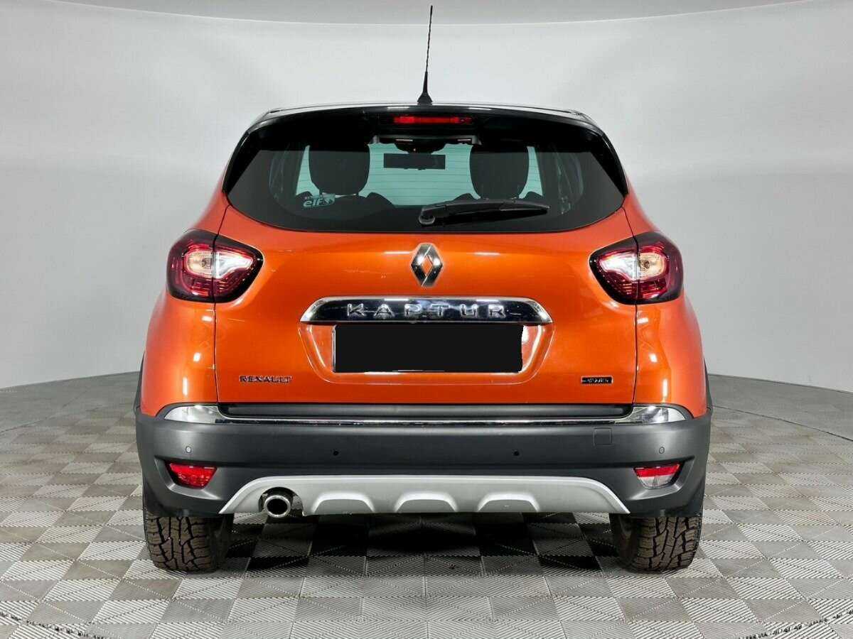 Купить Renault Kaptur с пробегом. Фото: #2