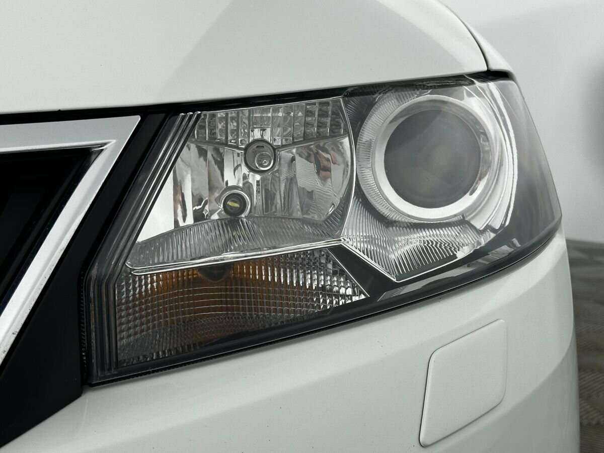Купить Skoda Rapid с пробегом. Фото: #6