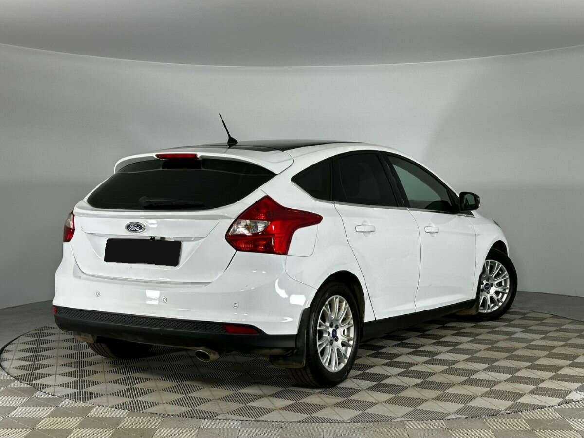 Купить Ford Focus с пробегом. Фото: #1