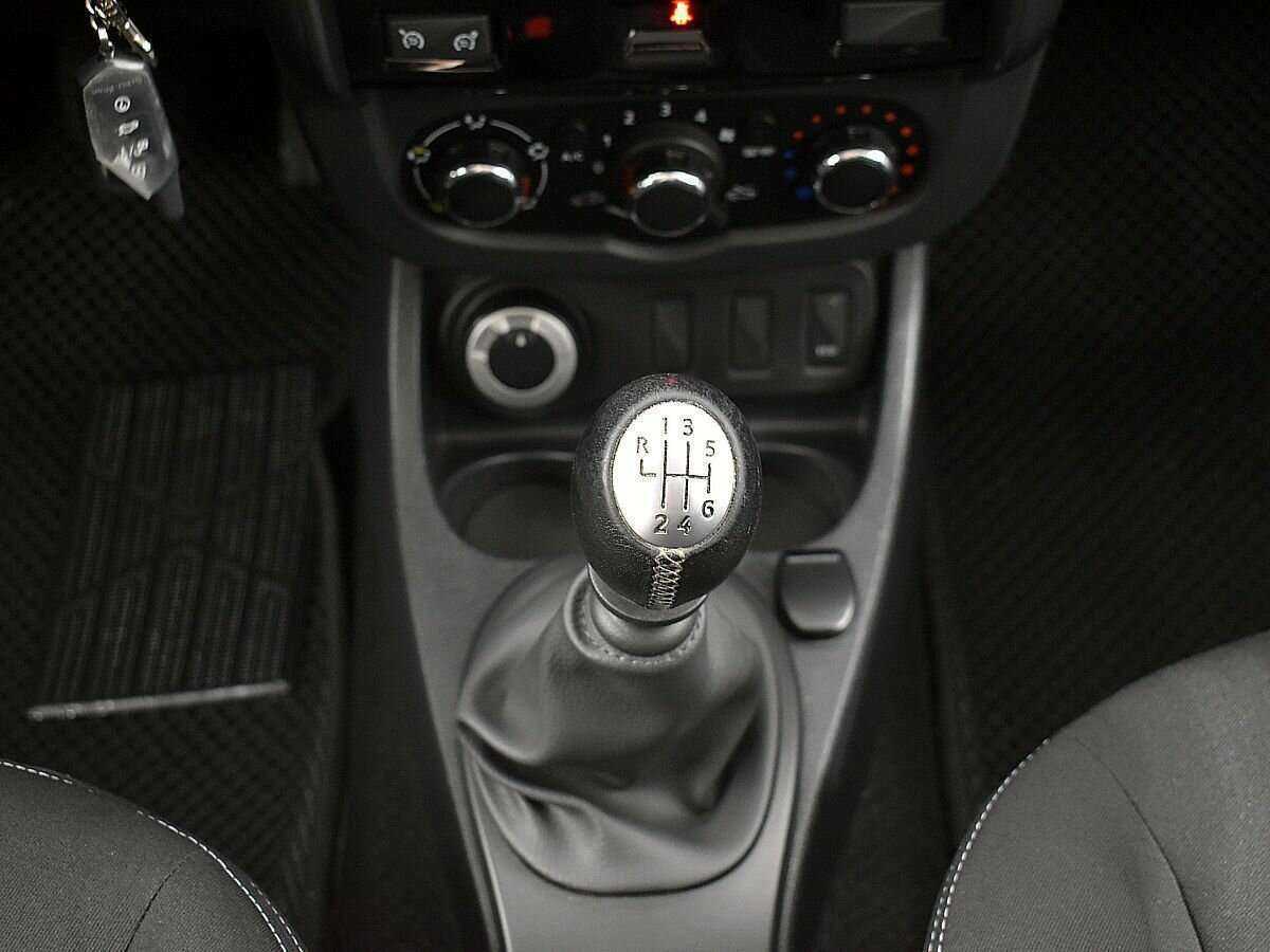 Купить Renault Duster с пробегом. Фото: #13