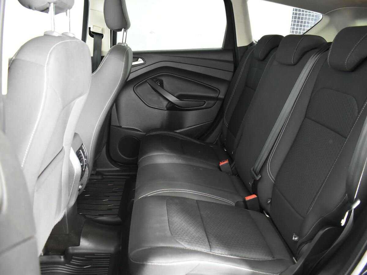 Купить Ford Kuga с пробегом. Фото: #15