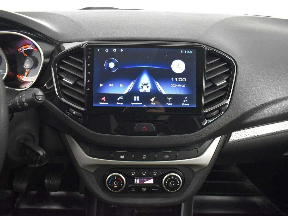 Купить Lada (ВАЗ) Vesta с пробегом. Фото: #11