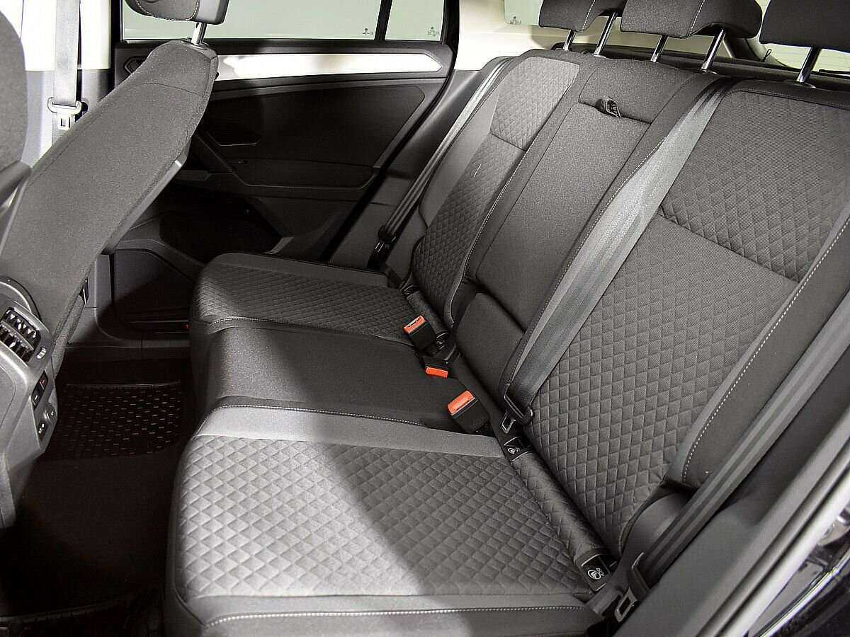 Купить Volkswagen Tiguan с пробегом. Фото: #6