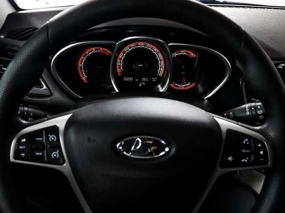 Купить Lada (ВАЗ) Vesta с пробегом. Фото: #12