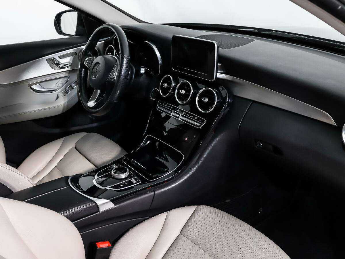 Купить Mercedes-Benz C-Класс с пробегом. Фото: #12