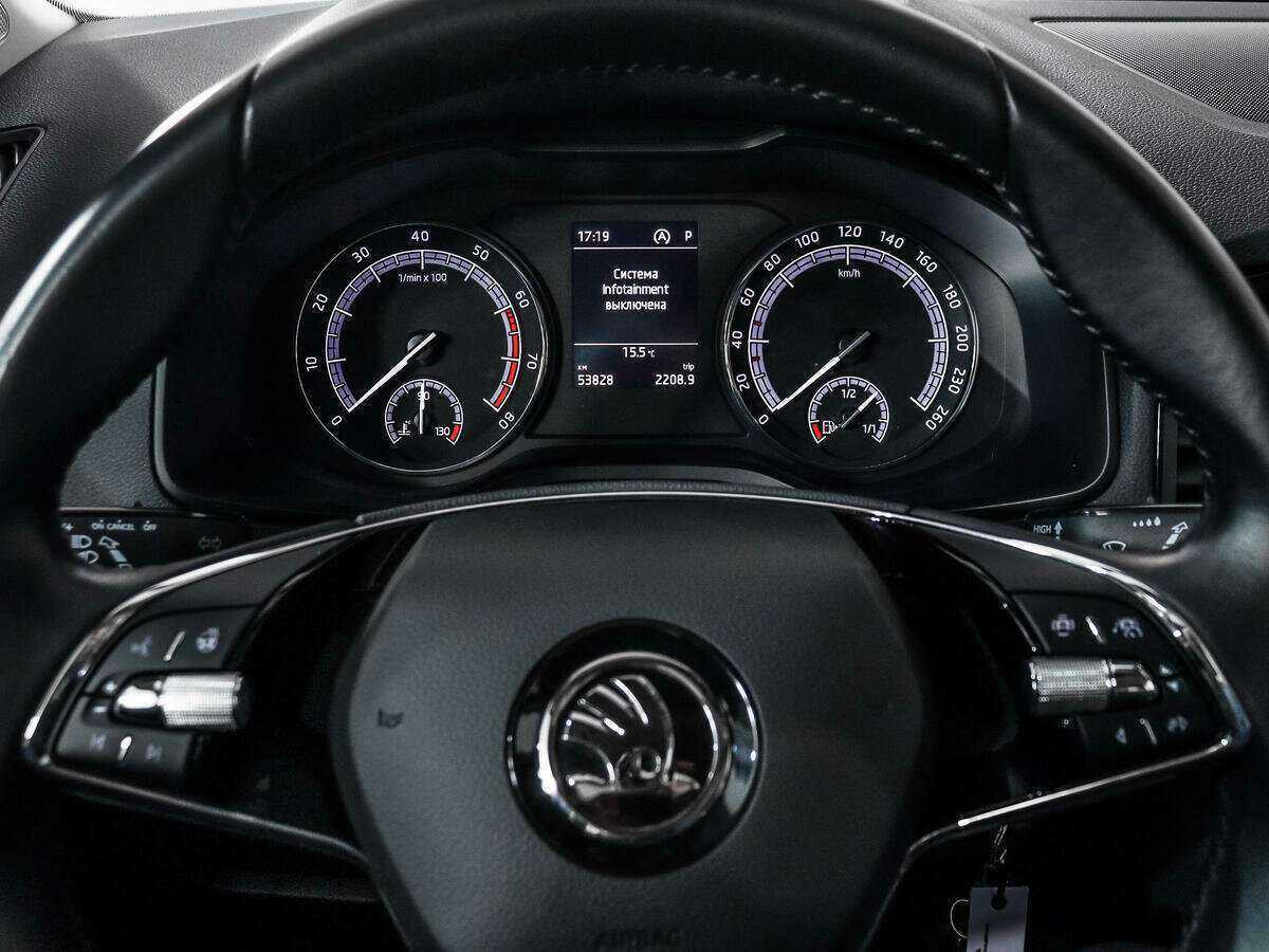 Купить Skoda Karoq с пробегом. Фото: #15