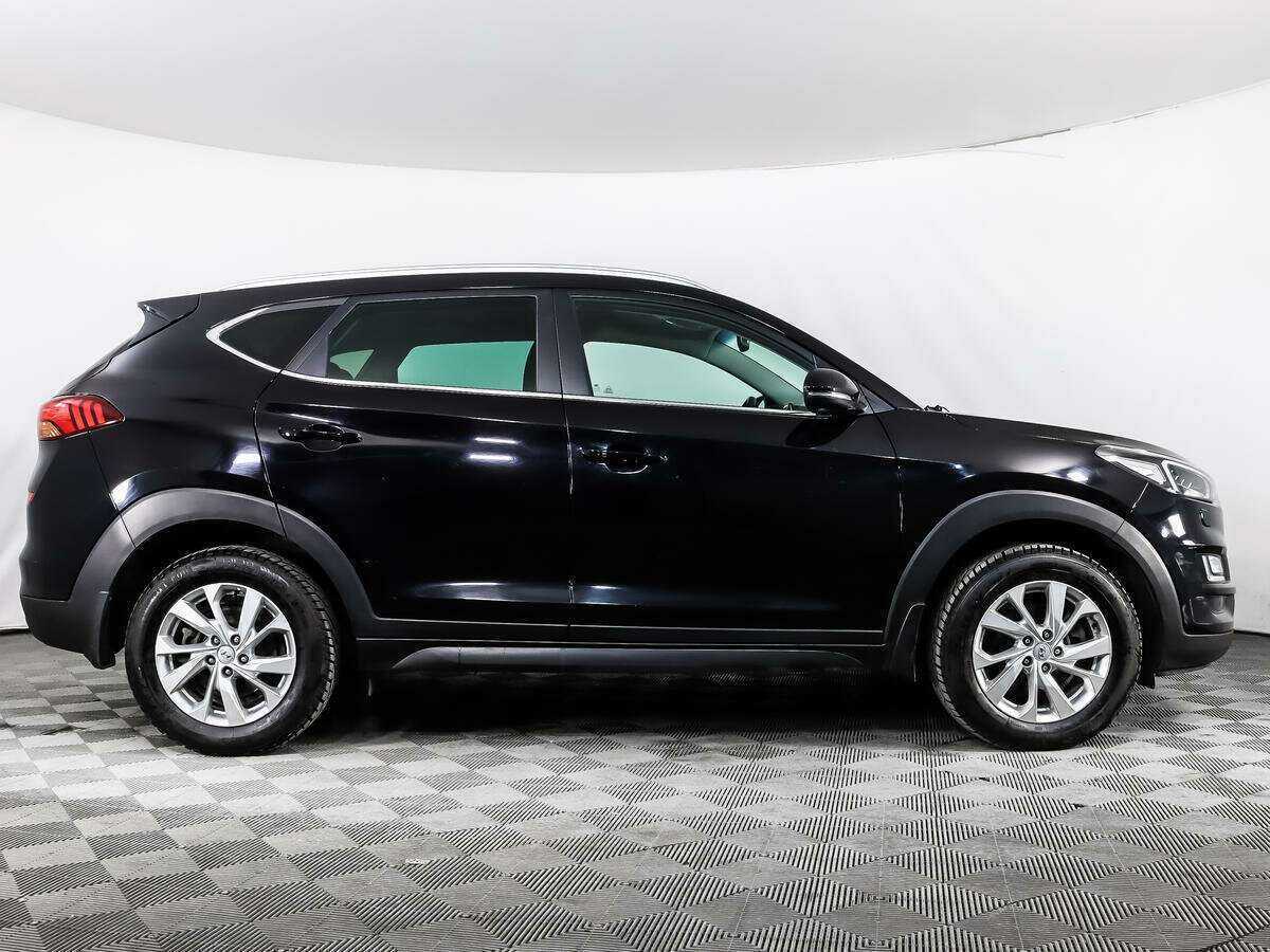 Купить Hyundai Tucson с пробегом. Фото: #2