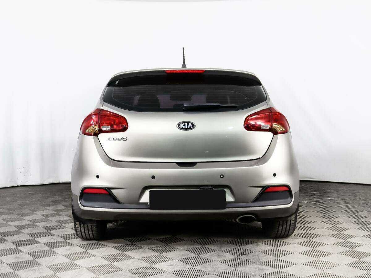Купить Kia Ceed с пробегом. Фото: #5