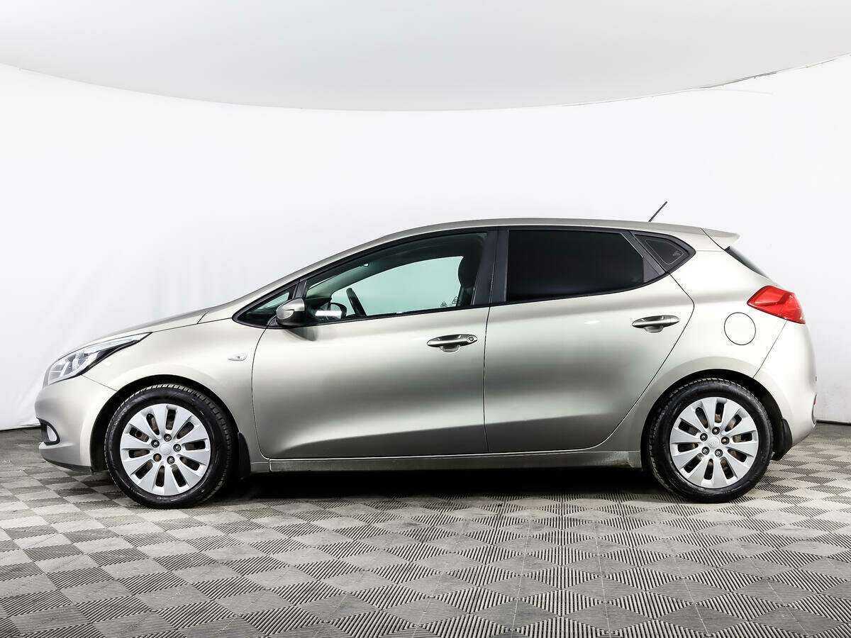Купить Kia Ceed с пробегом. Фото: #7