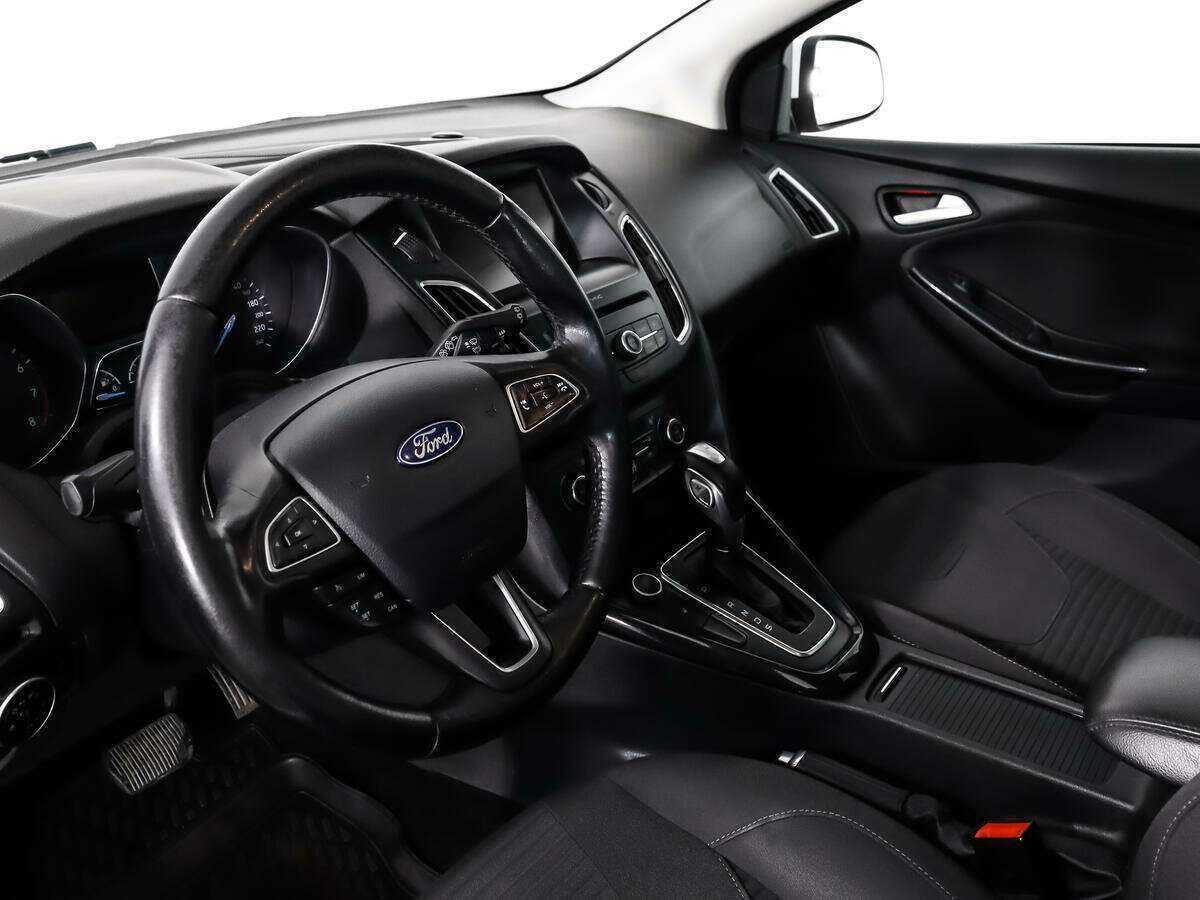 Купить Ford Focus с пробегом. Фото: #8