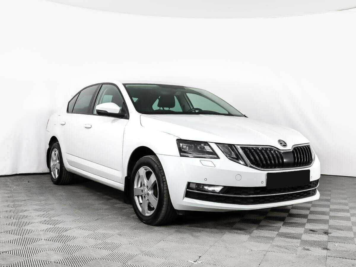 Купить Skoda Octavia с пробегом. Фото: #2