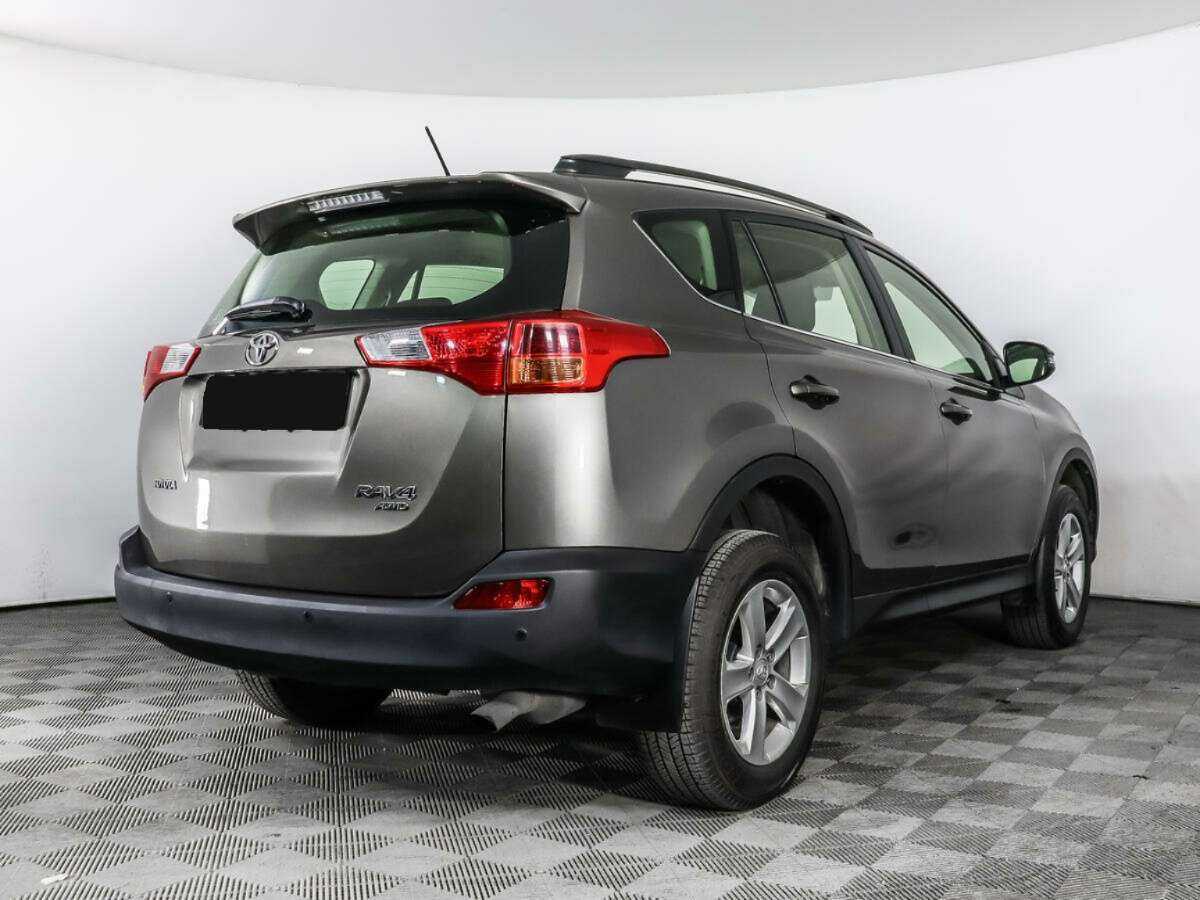 Купить Toyota RAV4 с пробегом. Фото: #4