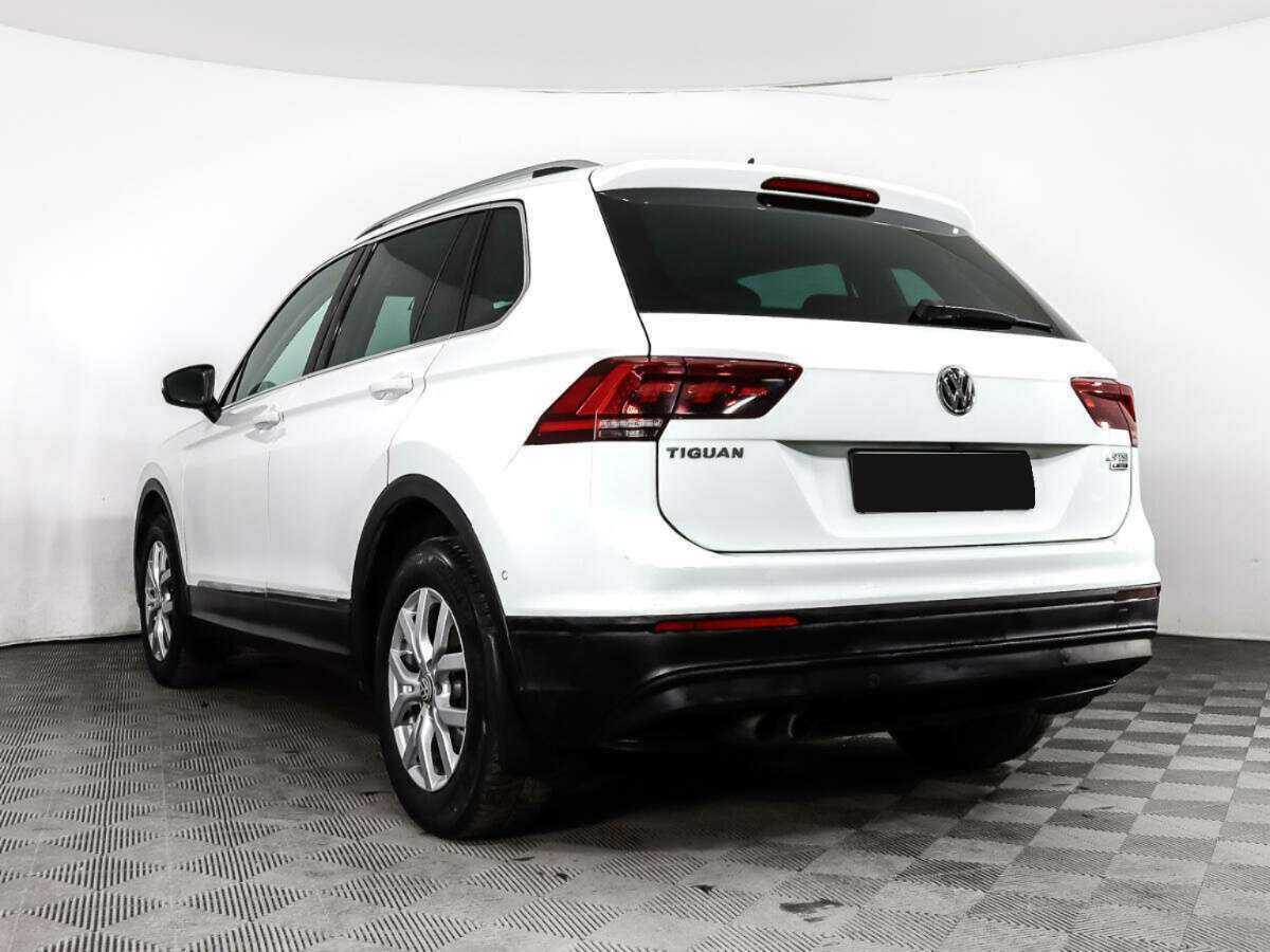 Купить Volkswagen Tiguan с пробегом. Фото: #6