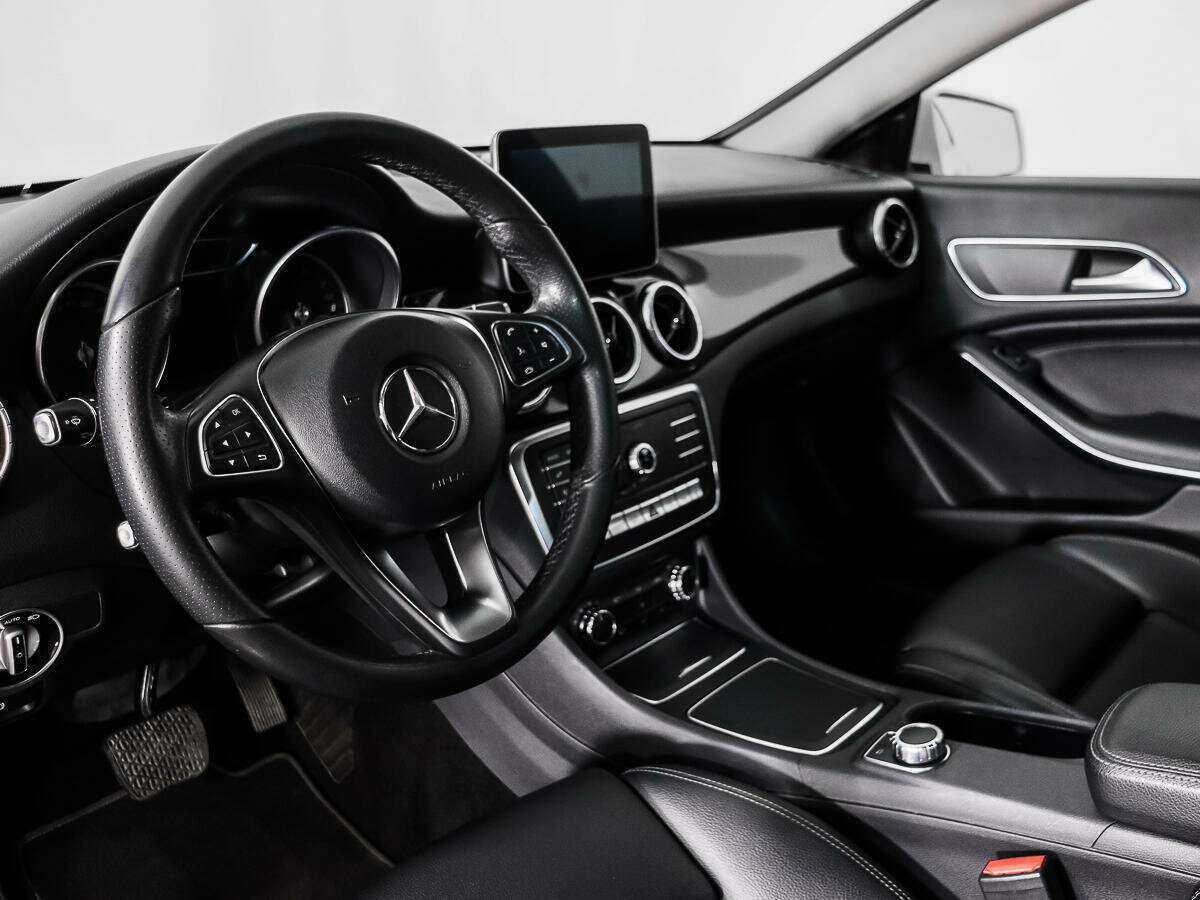 Купить Mercedes-Benz CLA с пробегом. Фото: #8