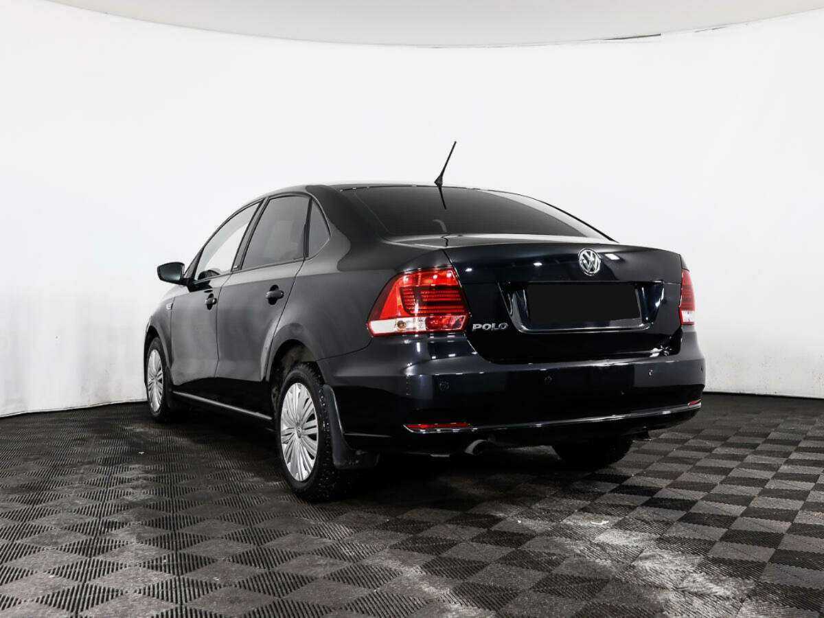 Купить Volkswagen Polo с пробегом. Фото: #6