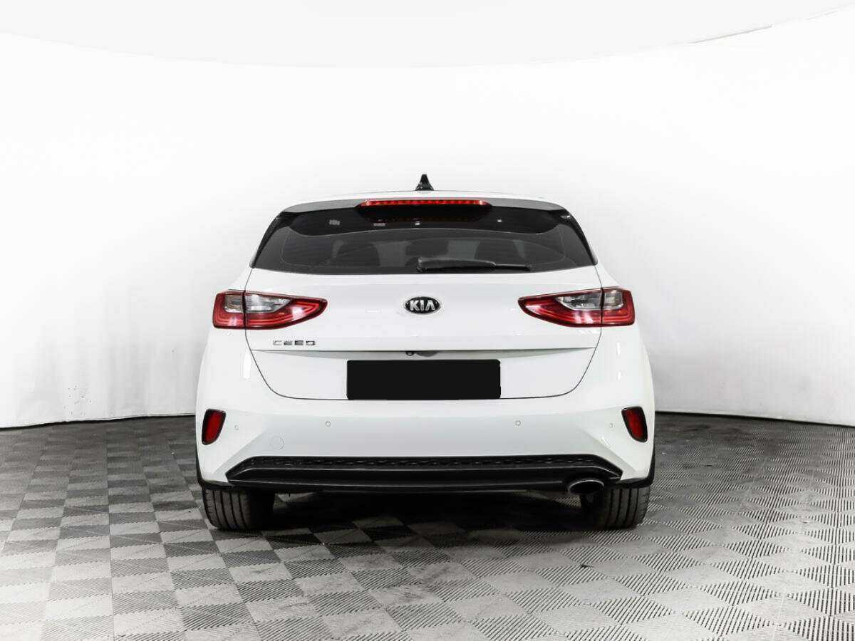 Купить Kia Ceed с пробегом. Фото: #5