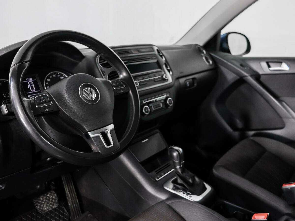 Купить Volkswagen Tiguan с пробегом. Фото: #8