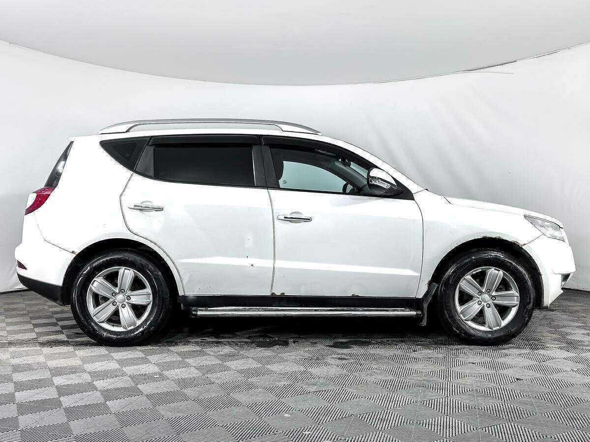 Купить Geely Emgrand X7 с пробегом. Фото: #3