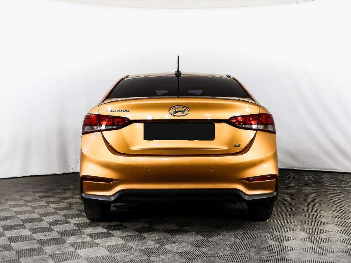 Купить Hyundai Solaris с пробегом. Фото: #4