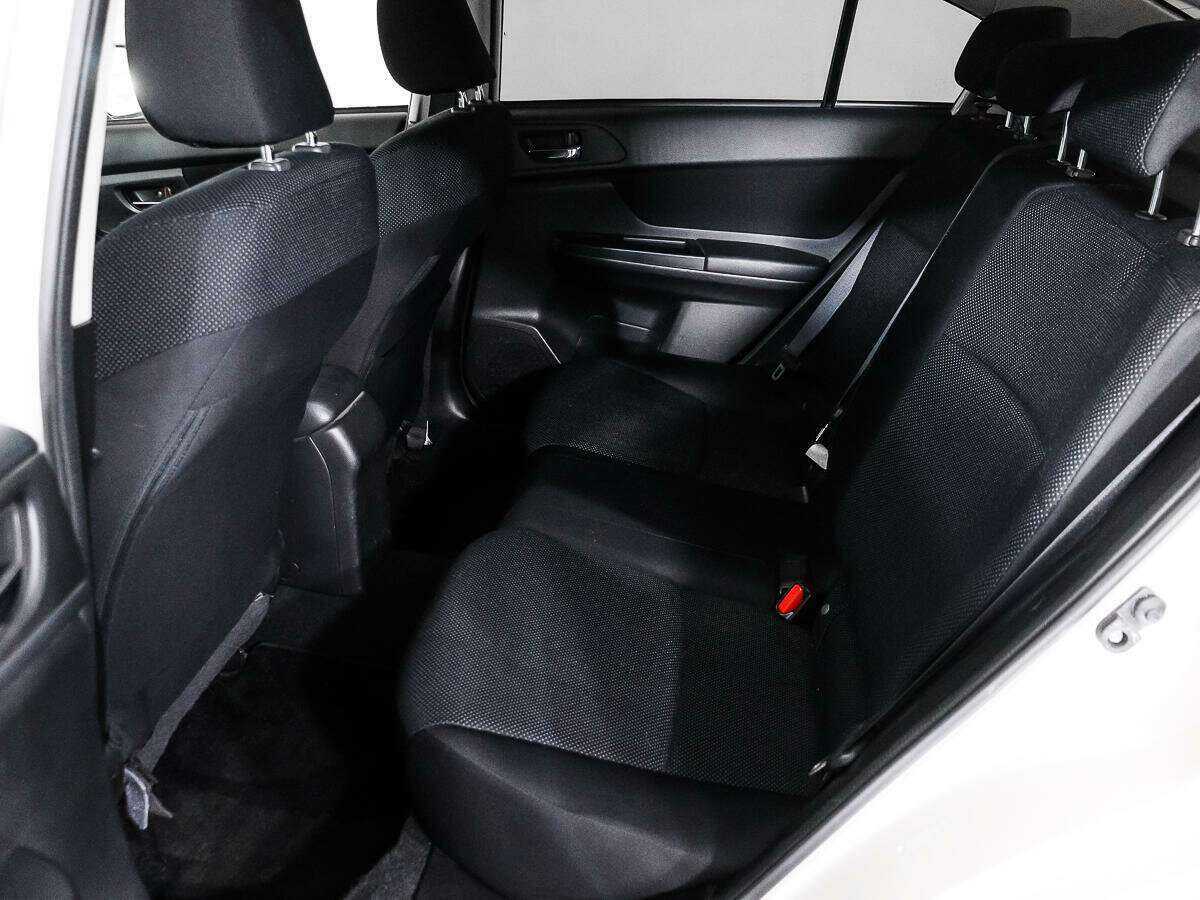 Купить Subaru Impreza с пробегом. Фото: #9