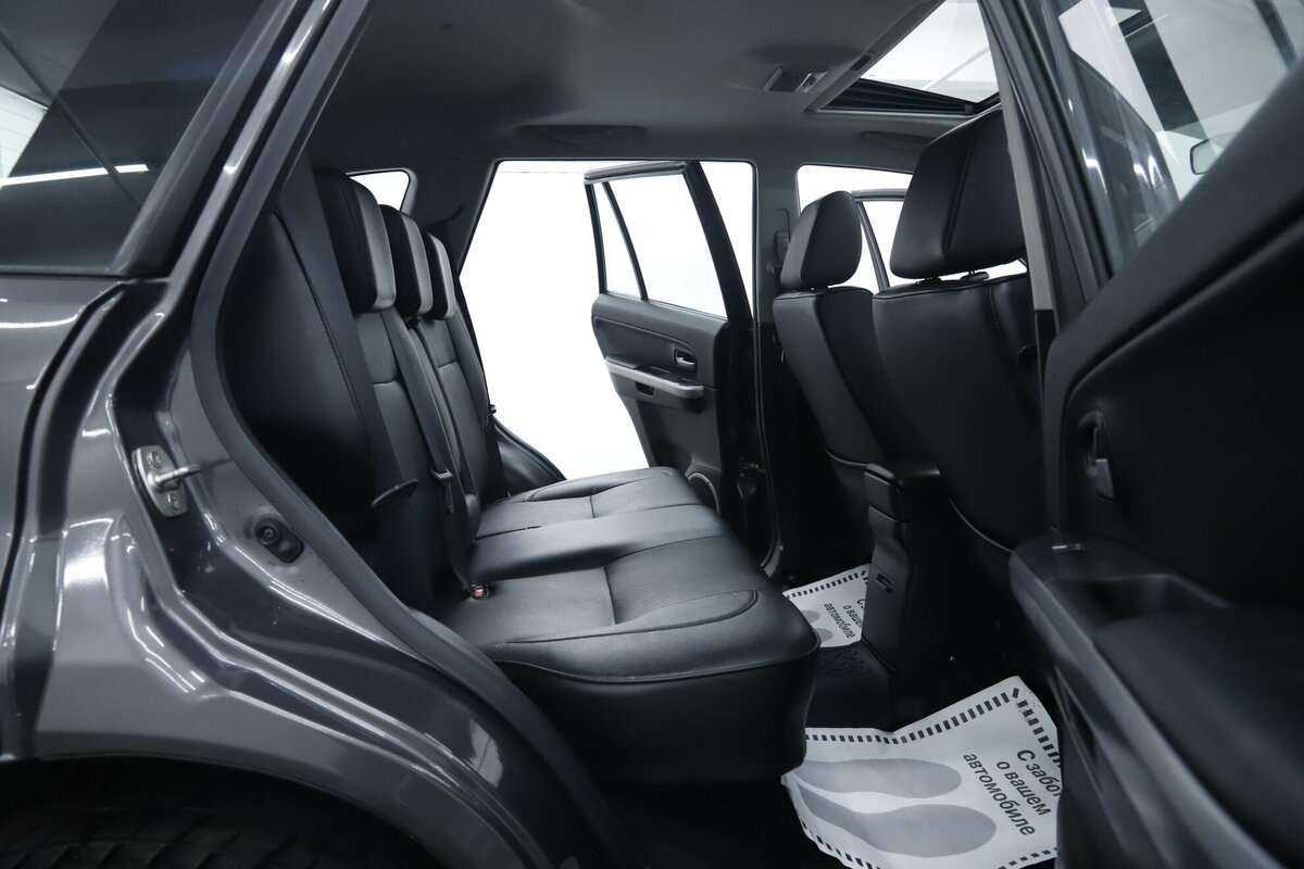 Купить Suzuki Grand Vitara с пробегом. Фото: #17