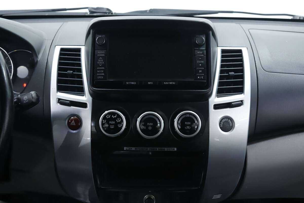 Купить Mitsubishi Pajero Sport с пробегом. Фото: #11