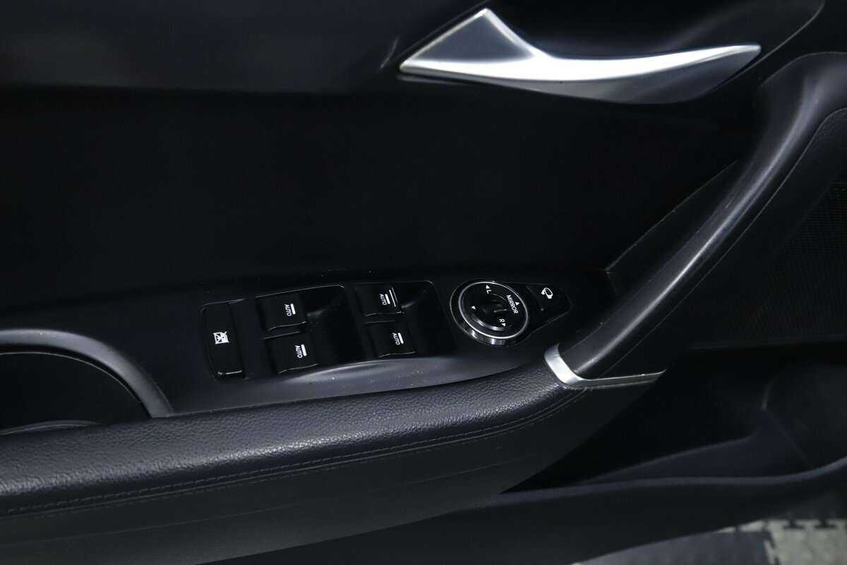 Купить Hyundai i40 с пробегом. Фото: #10