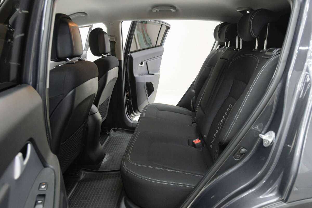 Купить Kia Sportage с пробегом. Фото: #14