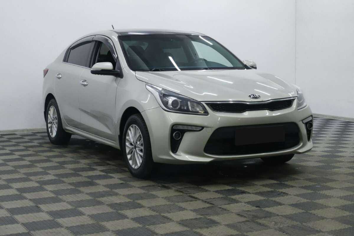 Купить Kia Rio с пробегом. Фото: #2