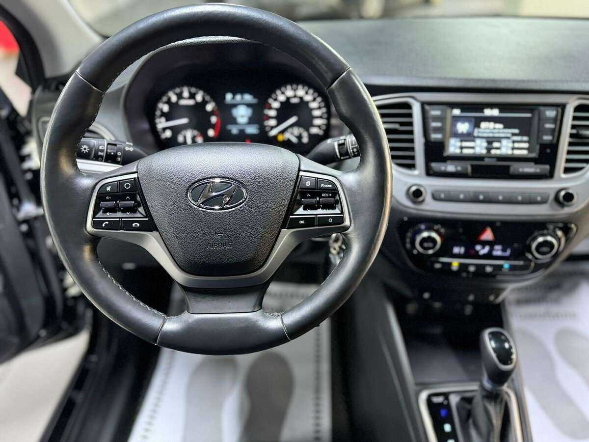 Купить Hyundai Solaris с пробегом. Фото: #14