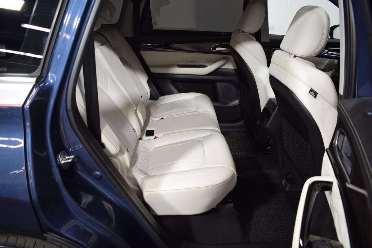 Купить EXEED VX с пробегом. Фото: #13