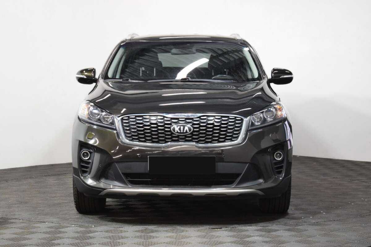 Купить Kia Sorento с пробегом. Фото: #1