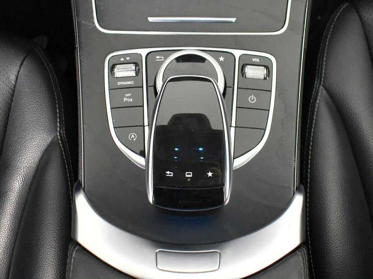 Купить Mercedes-Benz C-Класс с пробегом. Фото: #10