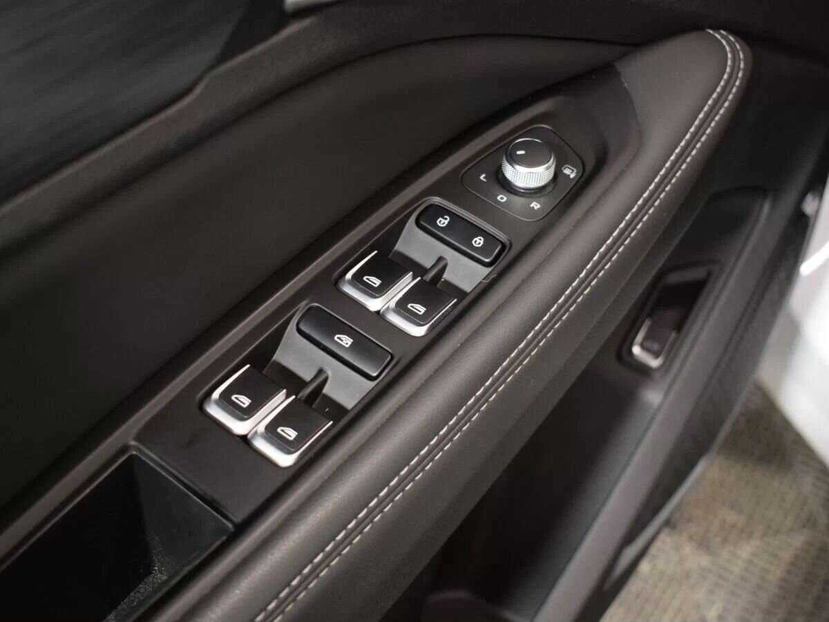 Купить Geely Tugella с пробегом. Фото: #7