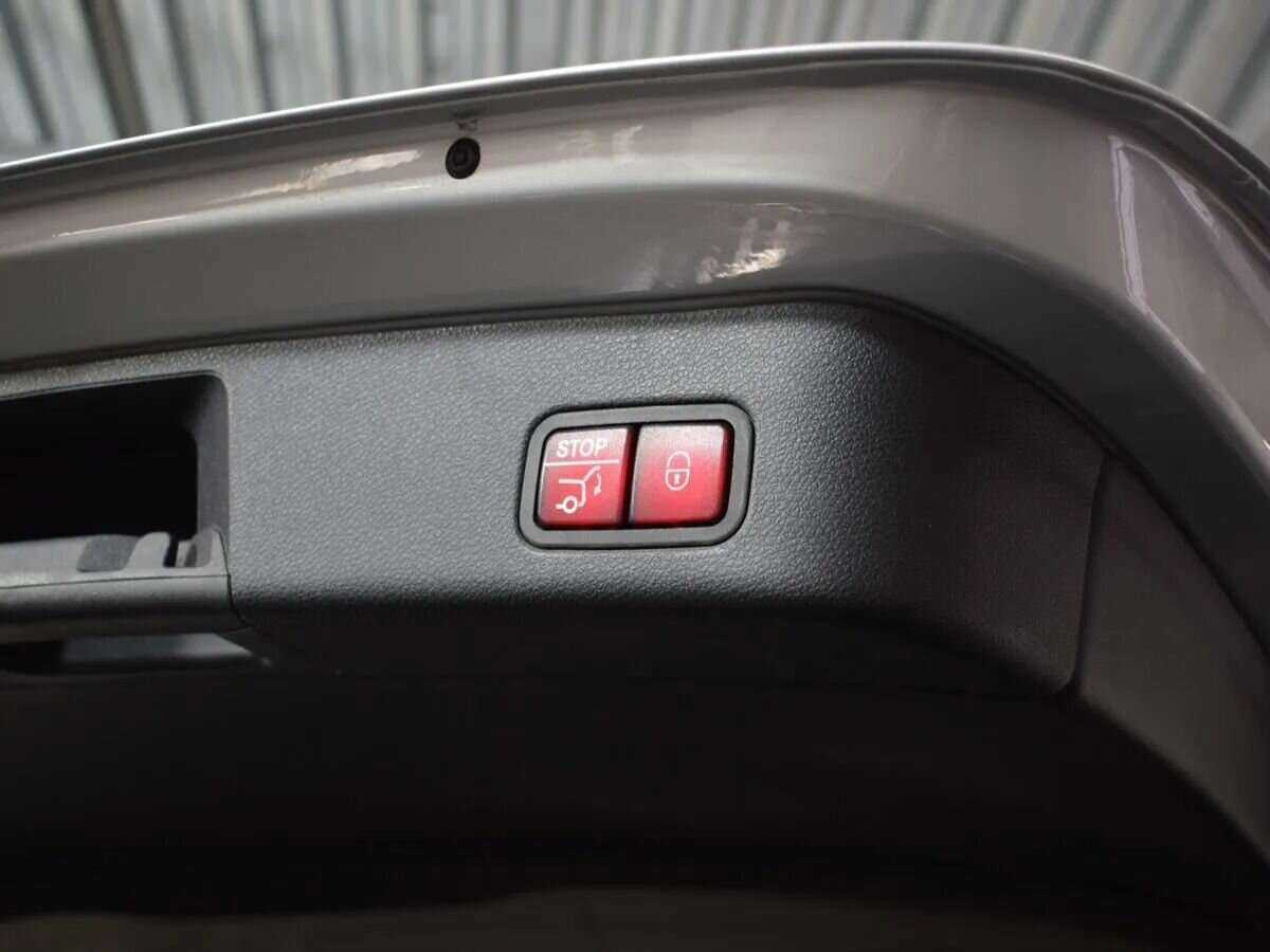 Купить Mercedes-Benz M-Класс с пробегом. Фото: #6