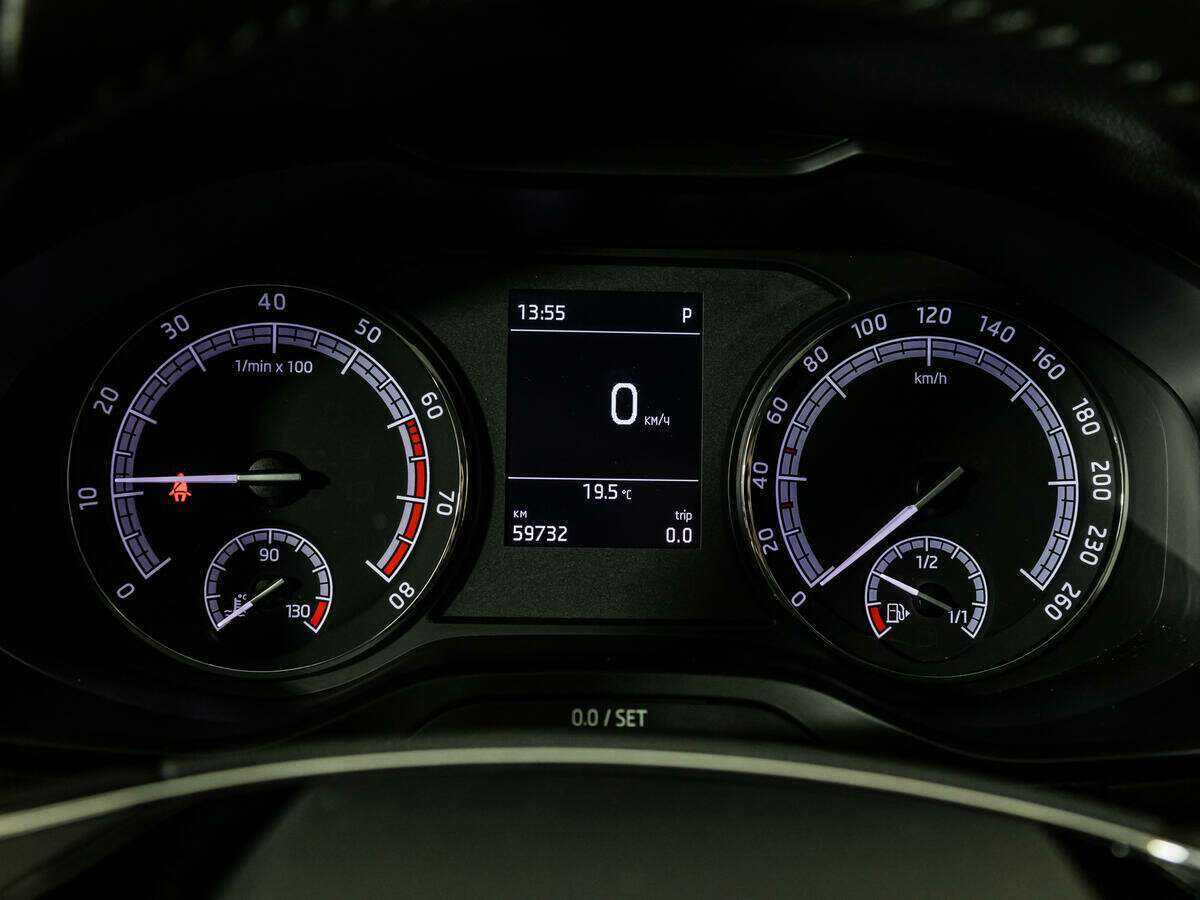 Купить Skoda Karoq с пробегом. Фото: #11