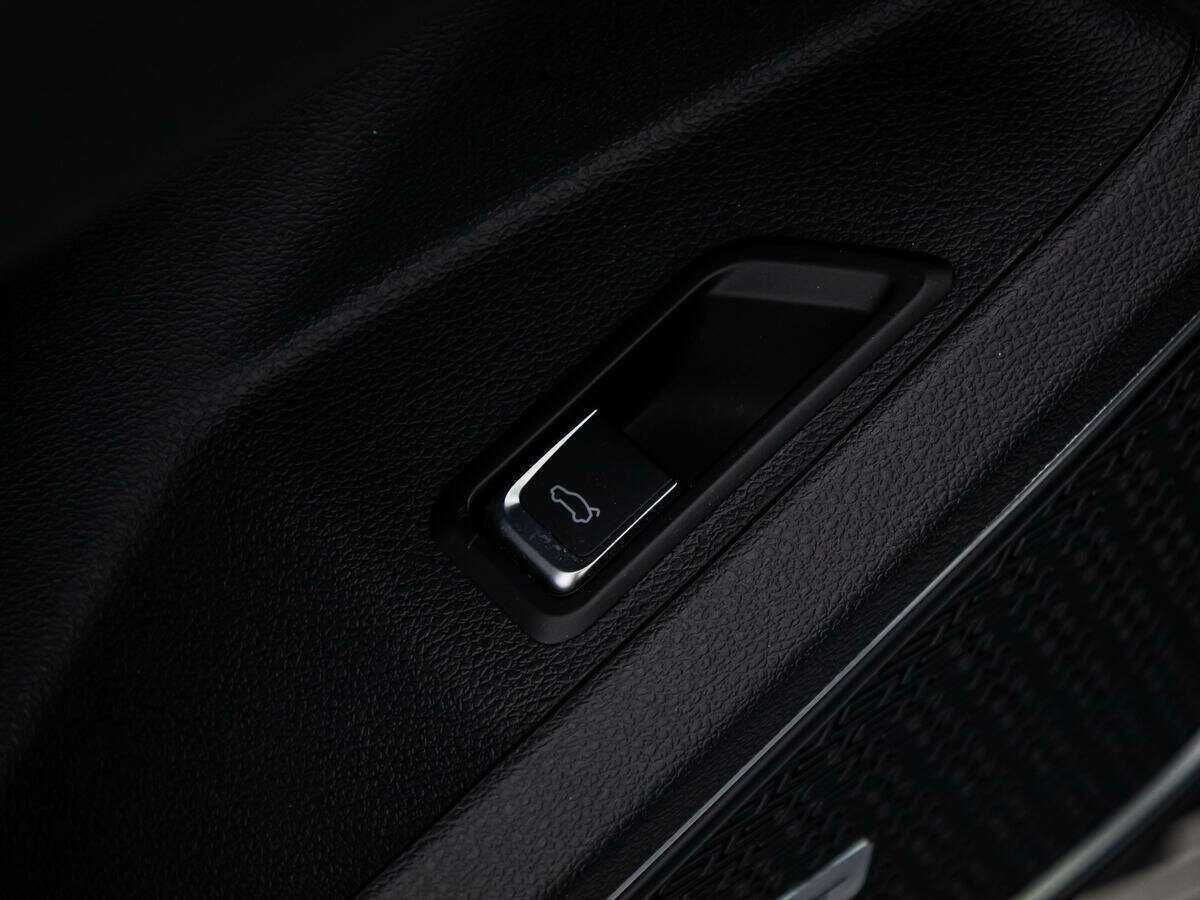 Купить Geely Tugella с пробегом. Фото: #25