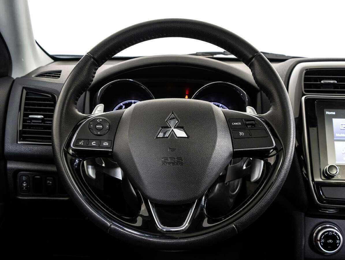 Купить Mitsubishi ASX с пробегом. Фото: #11