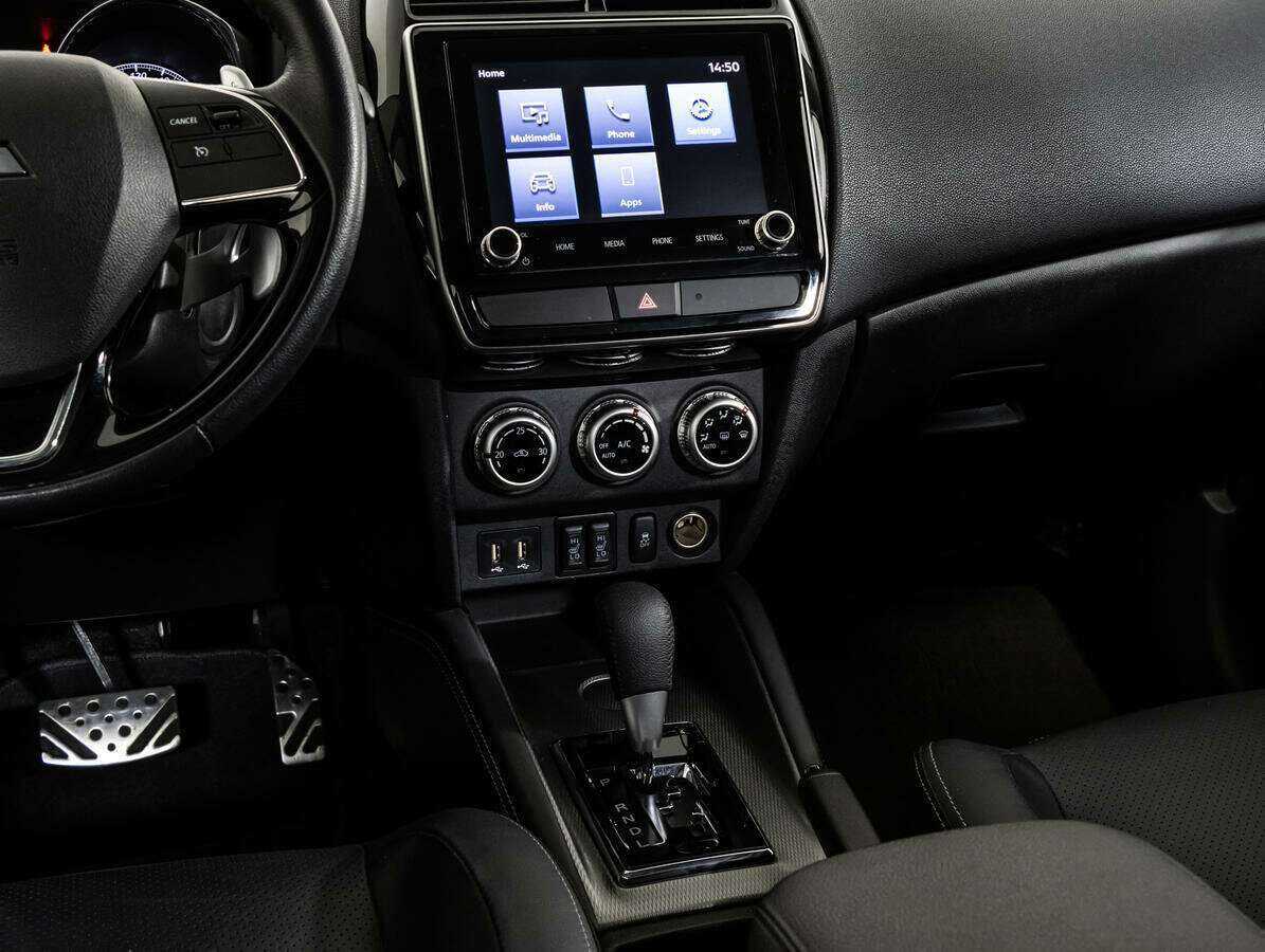 Купить Mitsubishi ASX с пробегом. Фото: #13