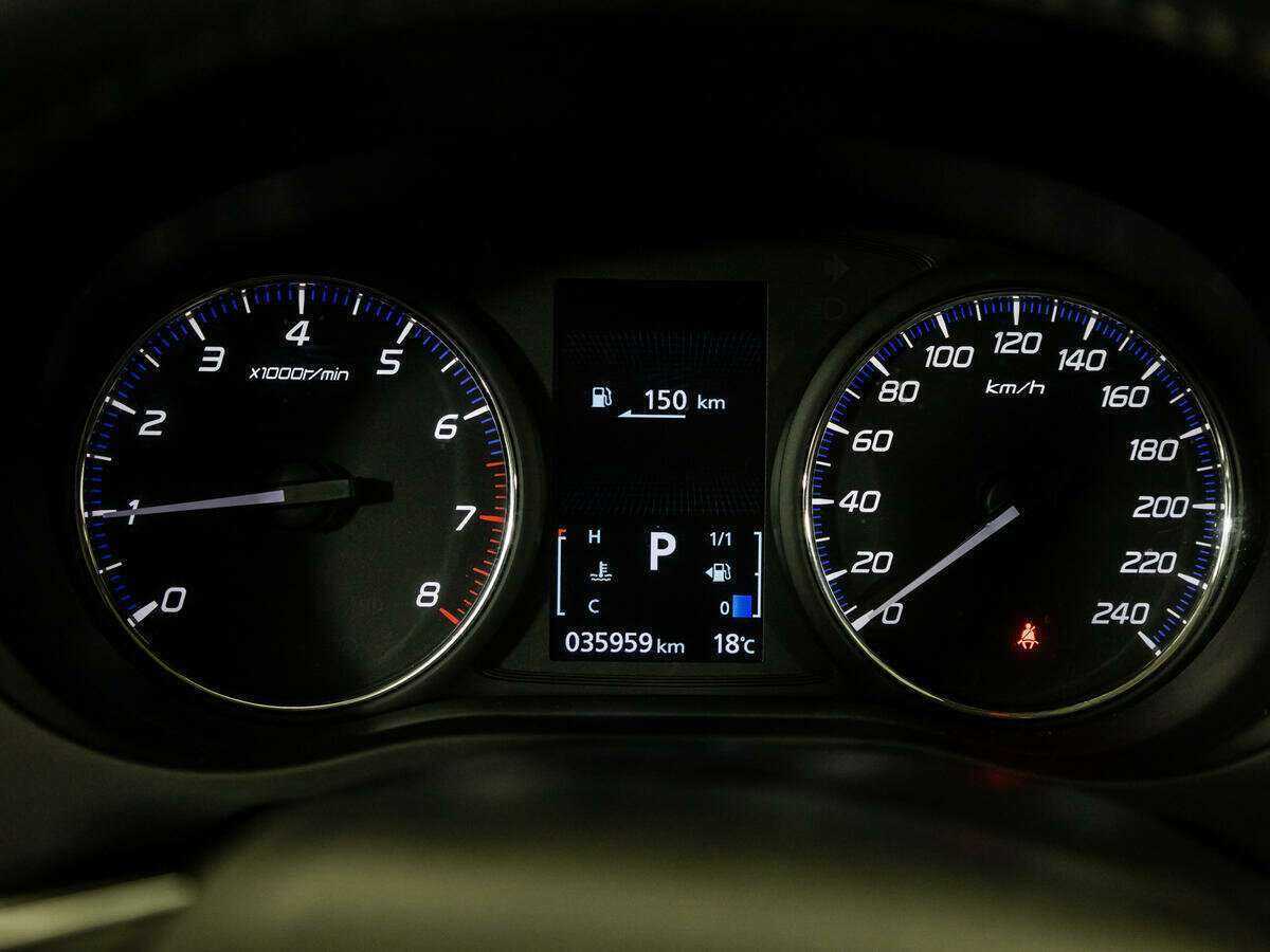 Купить Mitsubishi Outlander с пробегом. Фото: #10