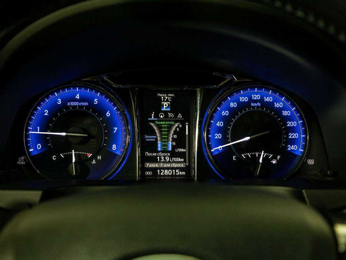 Продажа Б/У Тойота Камри. Фото: #10